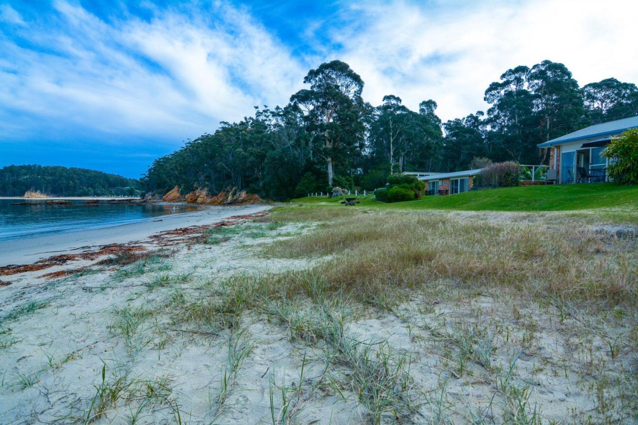 Quarantine Bay Beach Cottages Eden Exterior photo