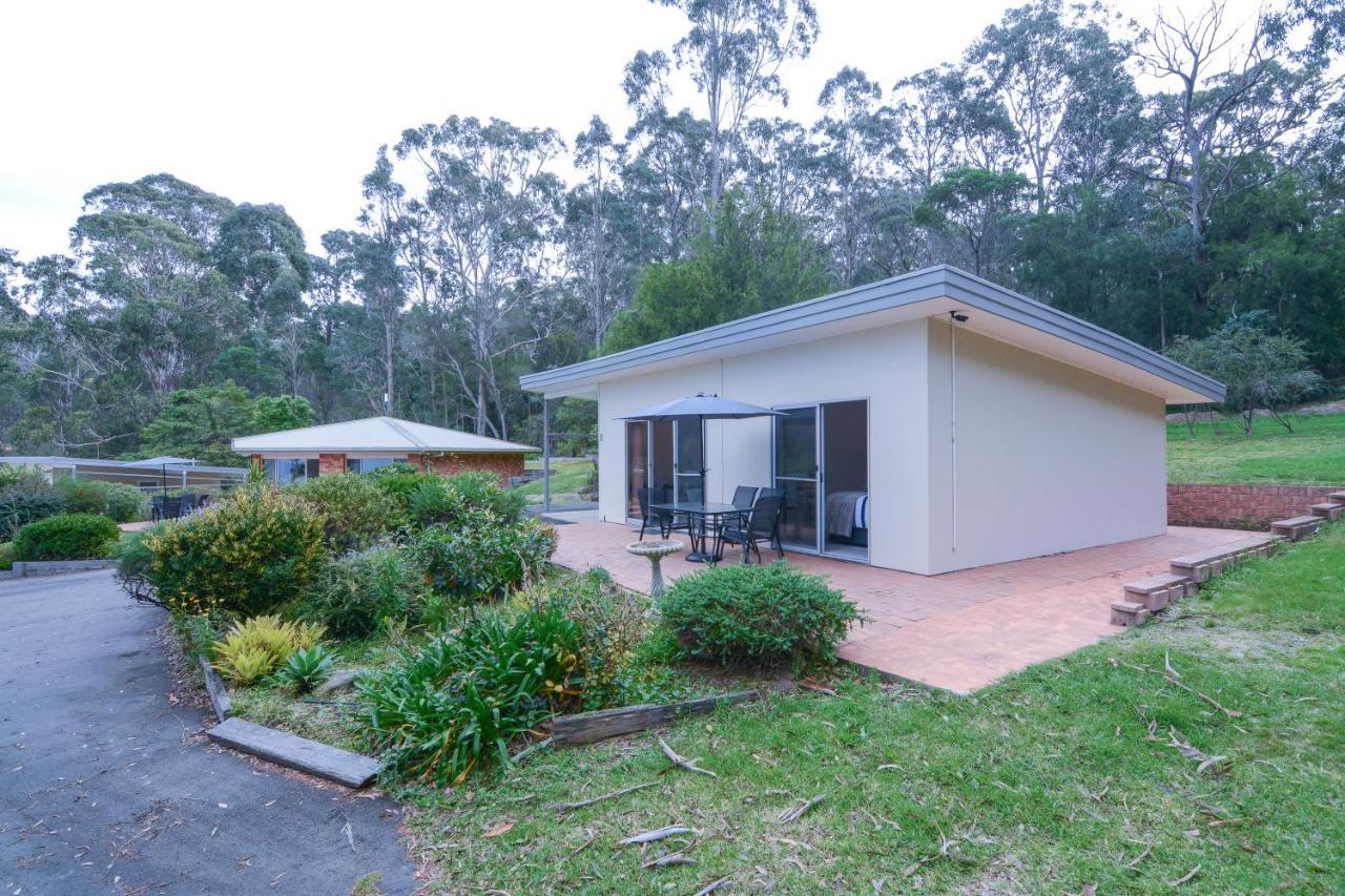Quarantine Bay Beach Cottages Eden Exterior photo
