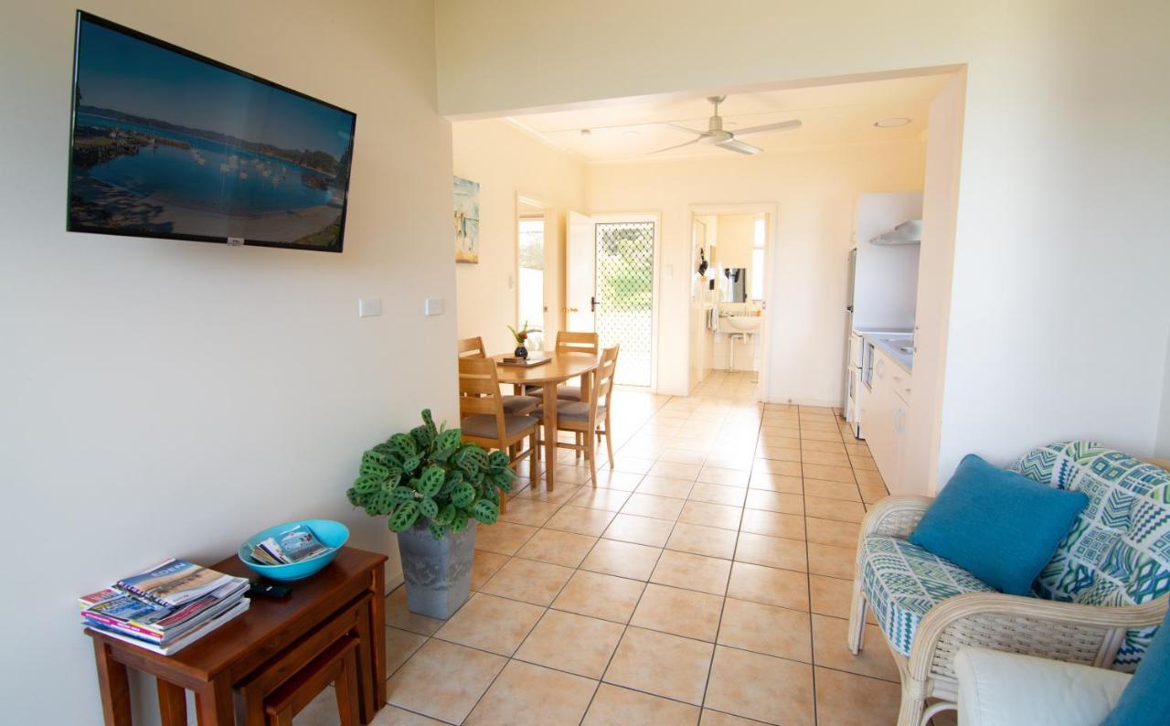 Quarantine Bay Beach Cottages Eden Exterior photo